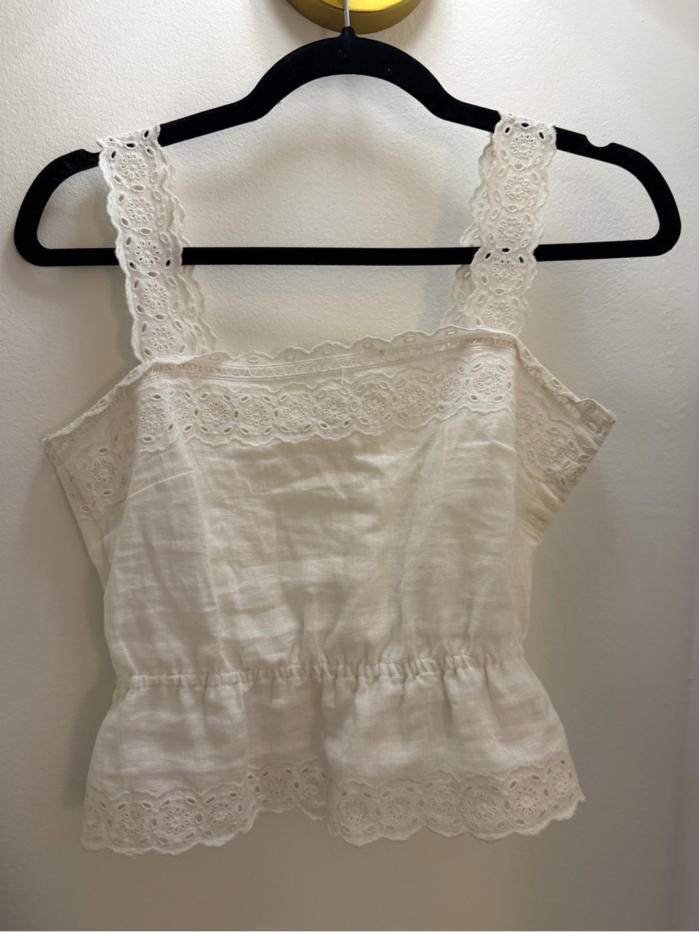 Aritzia Eyelet Lace Trim Linen Camisole